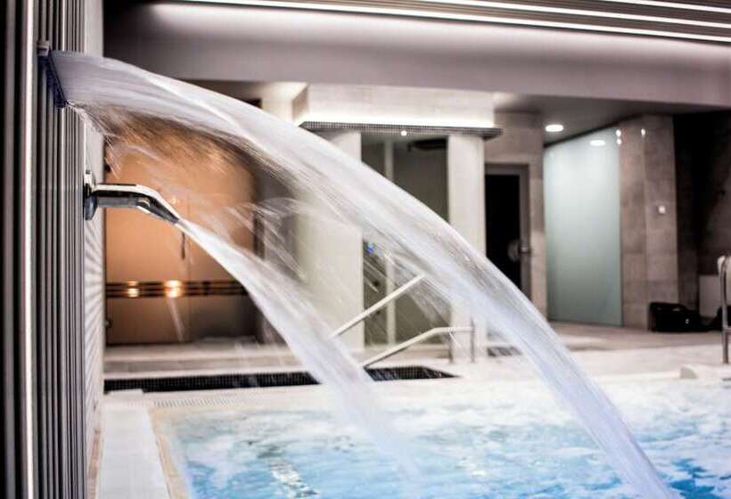 هتل Tudancaaranda Aranda II