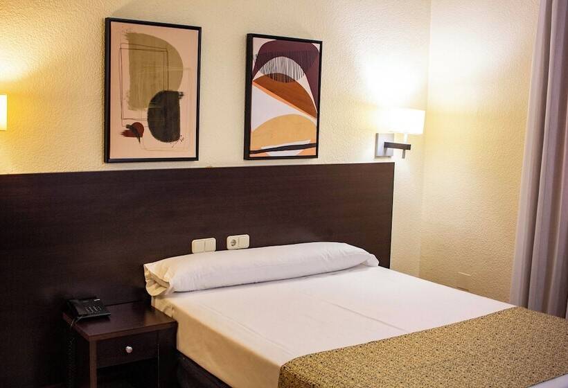 هتل Tudancaaranda Aranda II