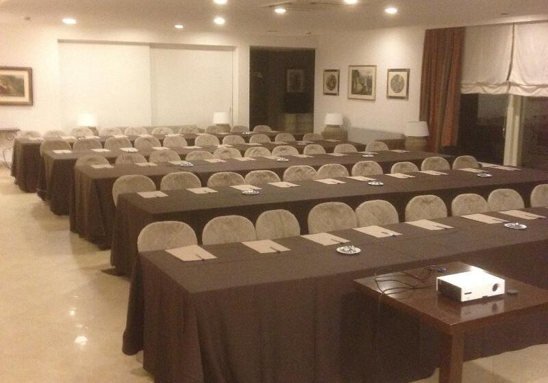 酒店 Villa Esperia