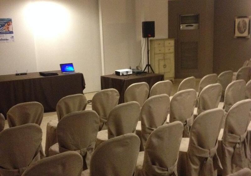 酒店 Villa Esperia