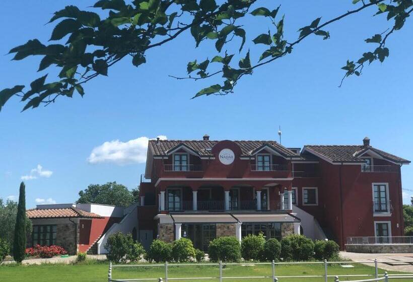 ホテル Villa Nadar