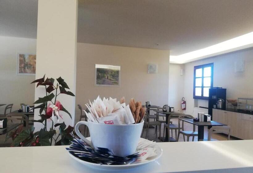 ホテル Villa Nadar