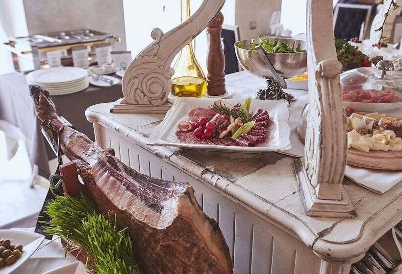 هتل Vozdvyzhensky Boutique