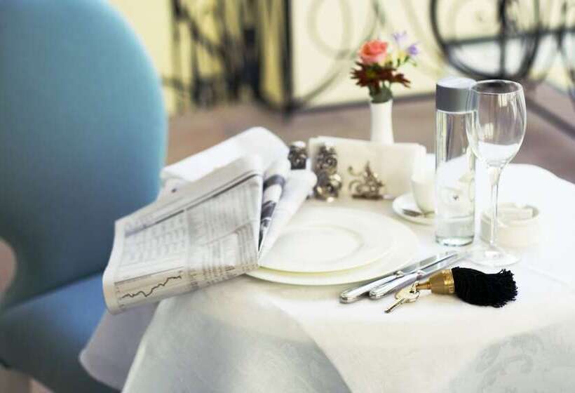 هتل Vozdvyzhensky Boutique