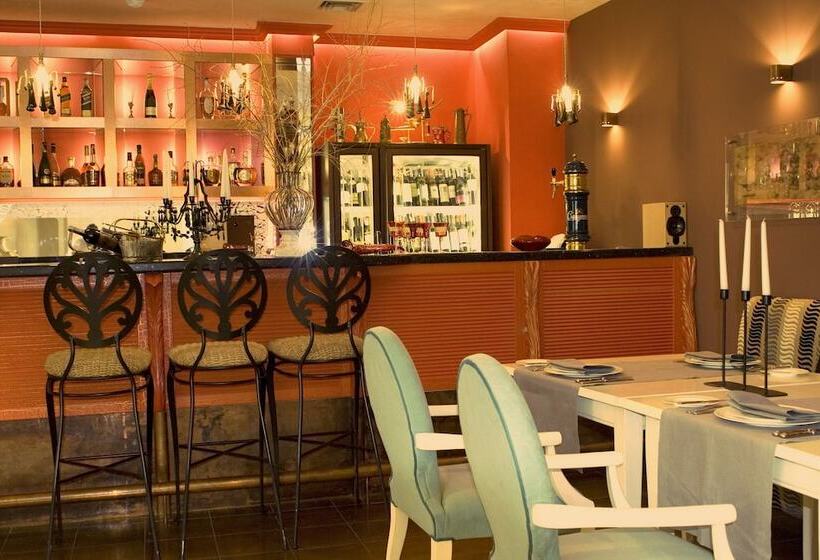 هتل Vozdvyzhensky Boutique