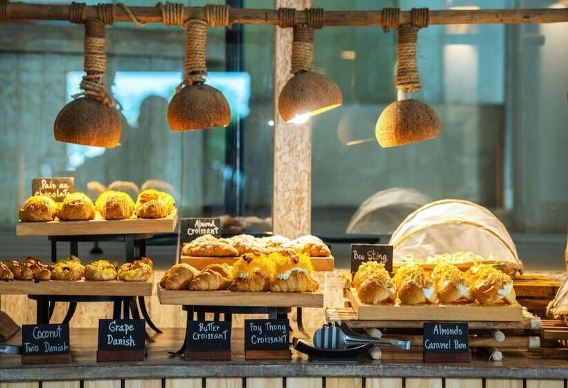 Hotel Wyndham Hua Hin Pranburi Resort & Villas