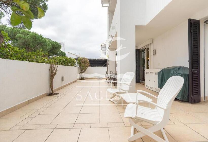 Jardines De Las Golondrinas