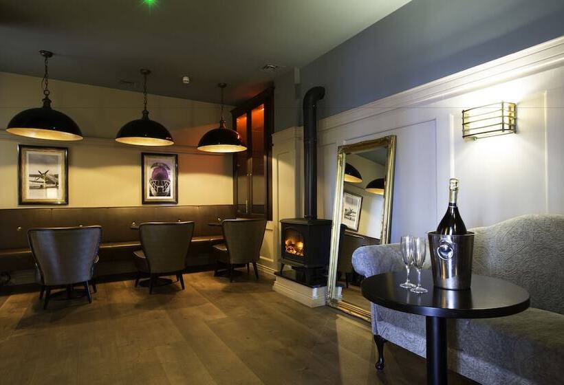 Metro Hotel Dublin Airport