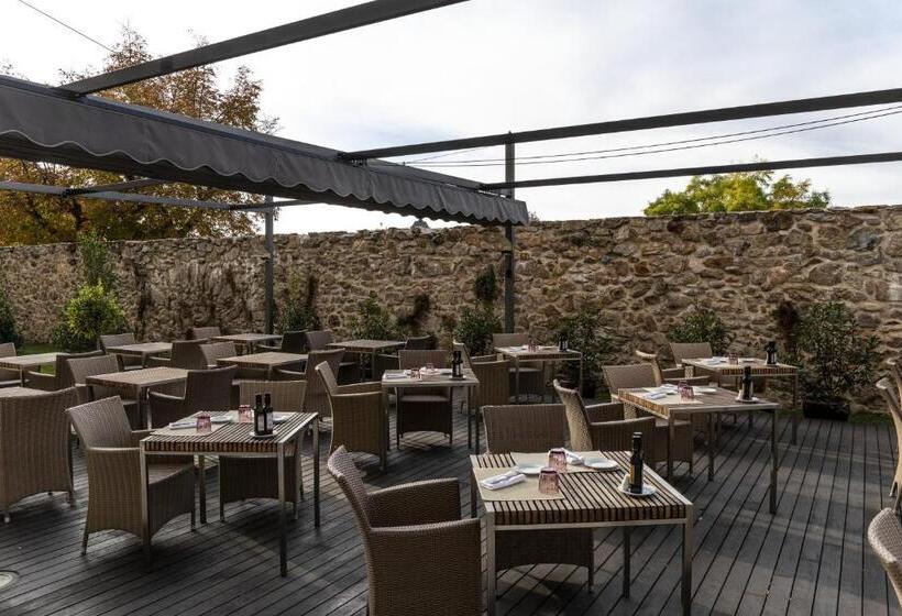 Parador De La Granja