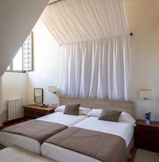 Parador De La Granja