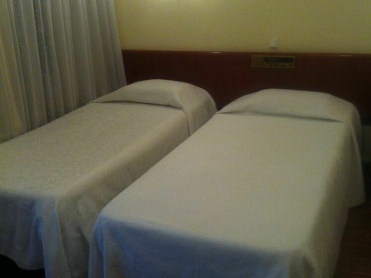 پانسیون Casa de Hóspedes Modelo