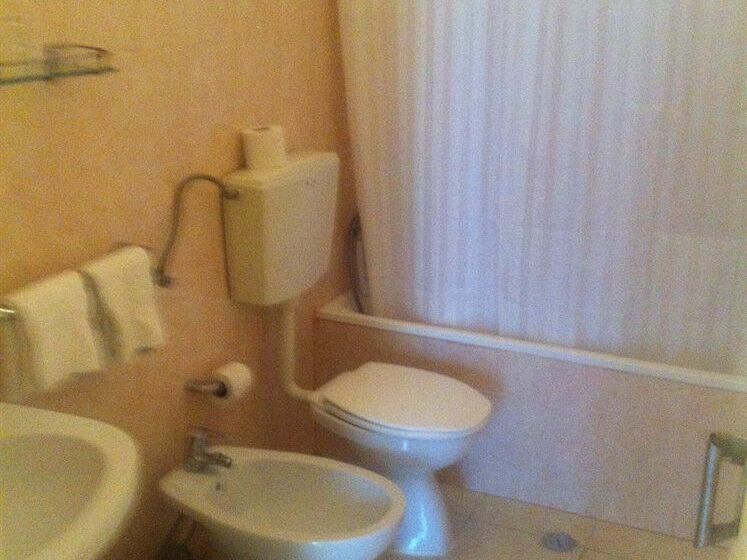 پانسیون Casa de Hóspedes Modelo