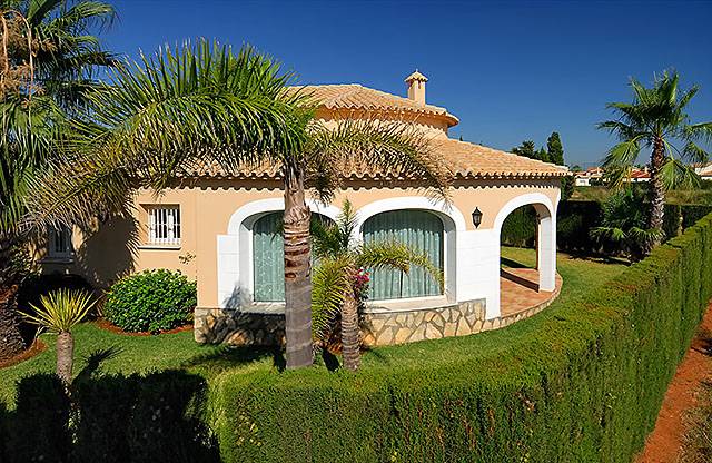 Apartamentos Y Villas Oliva Nova Golf Resort