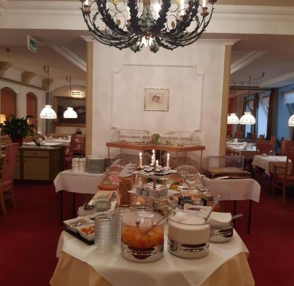 Schedlers Löwenhotel Garni