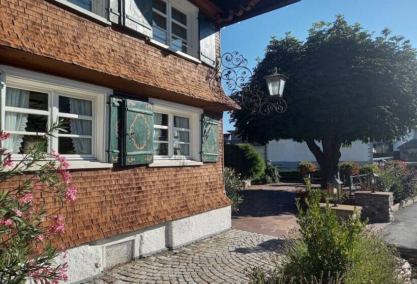 Schedlers Löwenhotel Garni