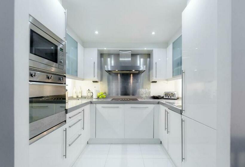 The Grainstor Apartment Excel/02