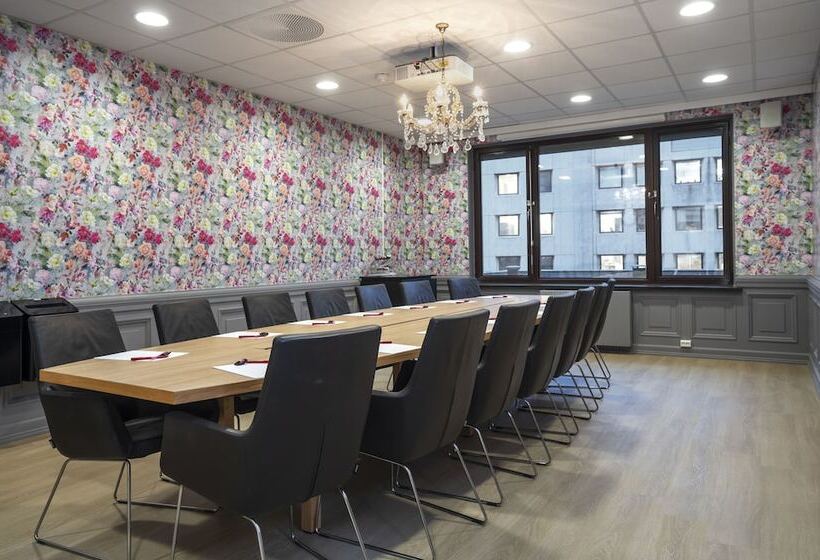 Thon Hotel Slottsparken