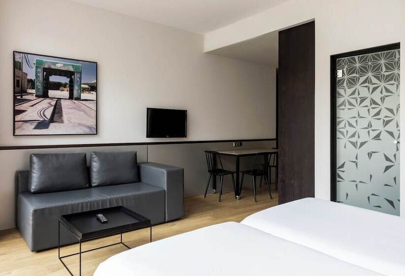 Aparthotel Allada 3