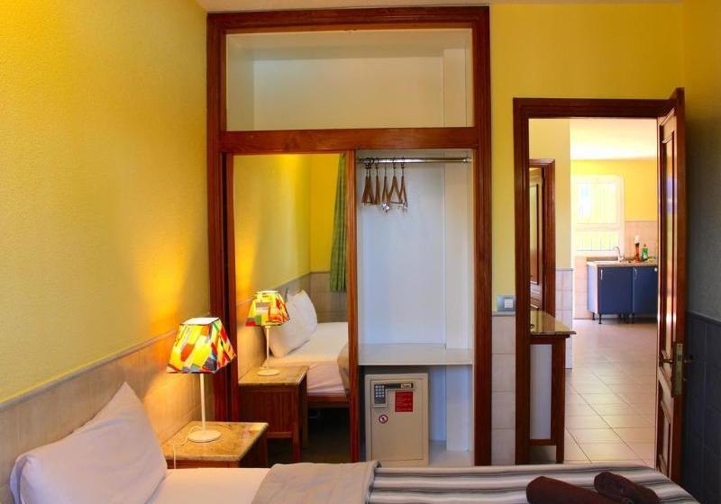 Aqua Beach Bungalows - Gay Men Only