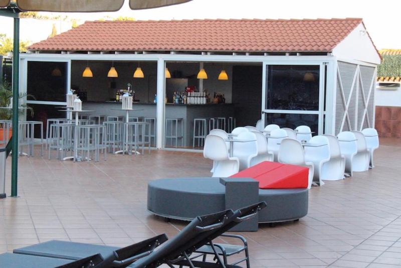 Aqua Beach Bungalows - Gay Men Only