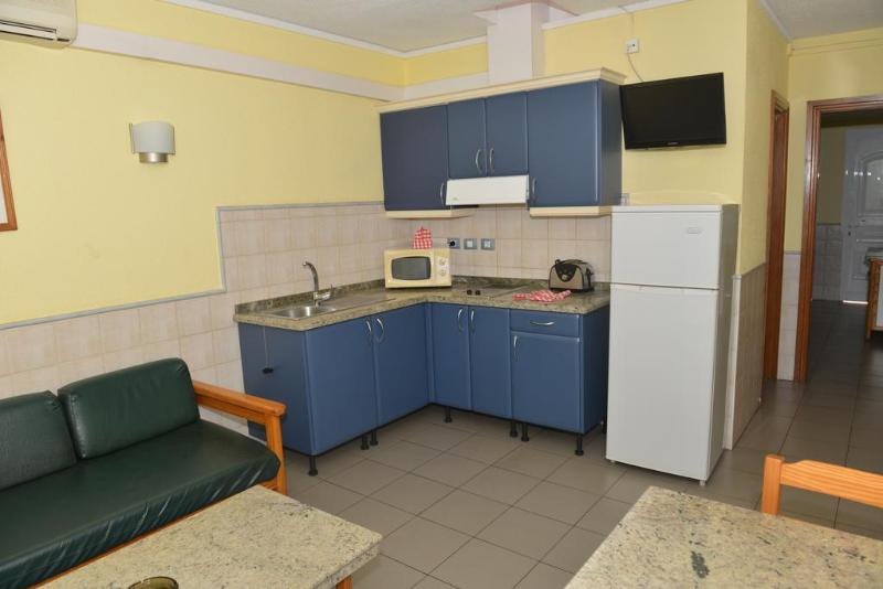 Aqua Beach Bungalows - Gay Men Only