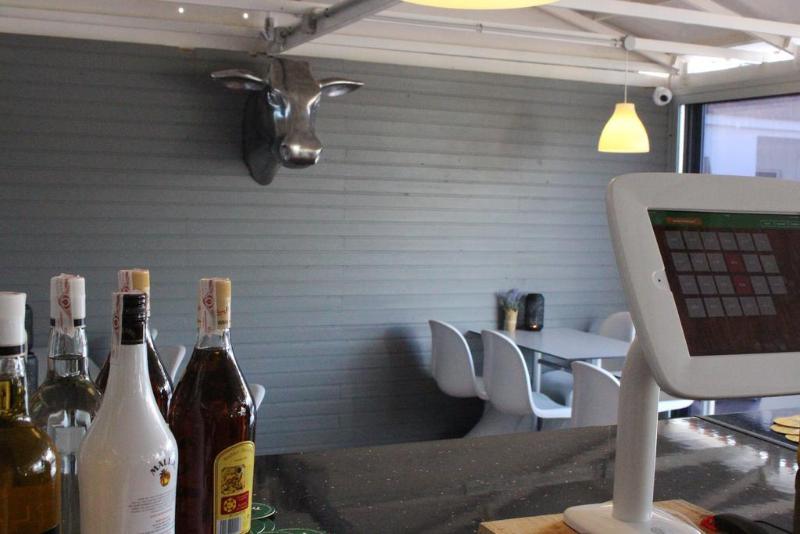 Aqua Beach Bungalows - Gay Men Only