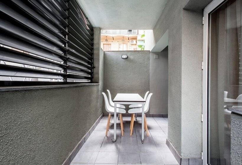 Barcelona Apartment Aramunt