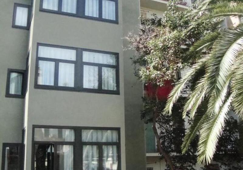 Barcelona Apartment Aramunt