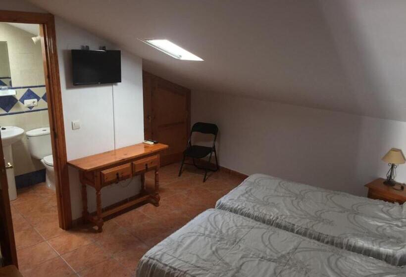 Hostal Ana Adults Recommended