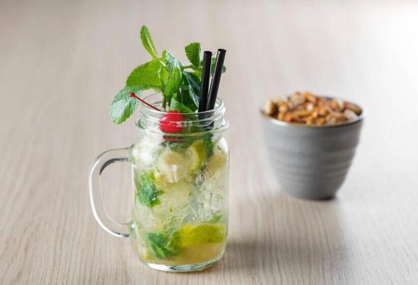 Ac Hotel Milano By Marriott