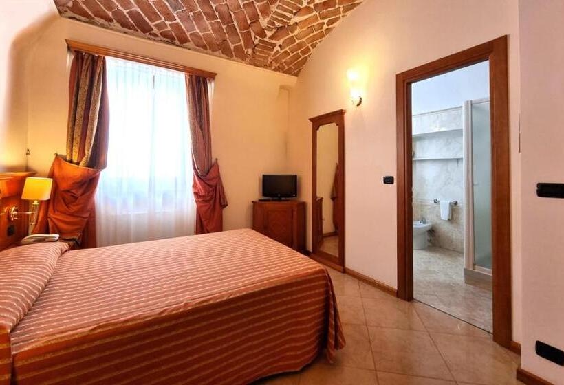 Отель Acqui & Centro Benessere