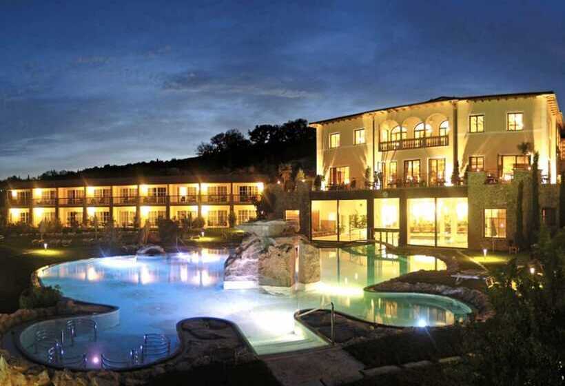 בית מלון כפרי Adler Spa Resort Thermae