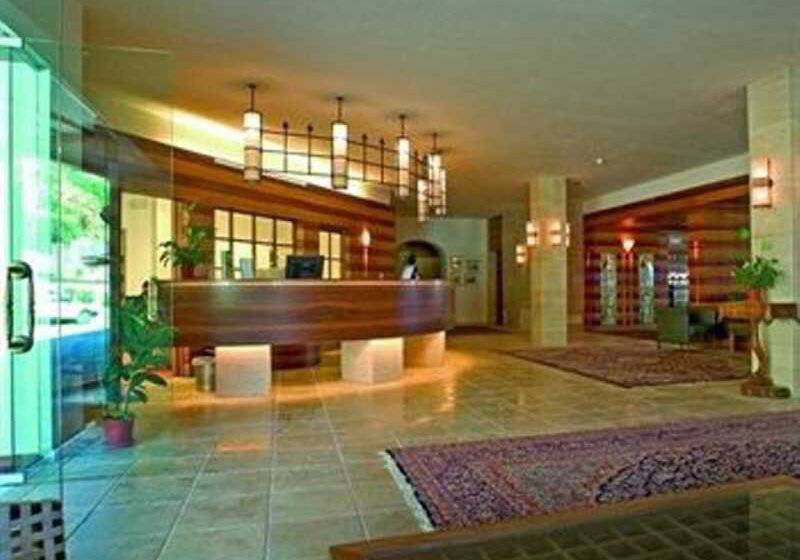 בית מלון כפרי Adler Spa Resort Thermae