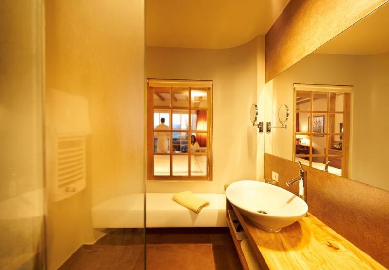 בית מלון כפרי Adler Spa Resort Thermae