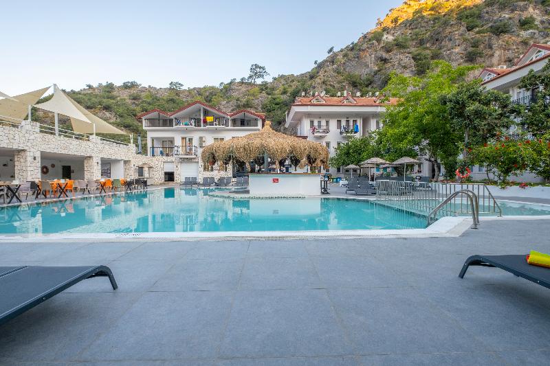 Отель Akdeniz Beach