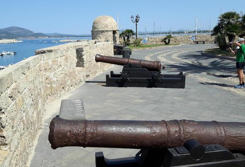 Отель Alghero Vacanze