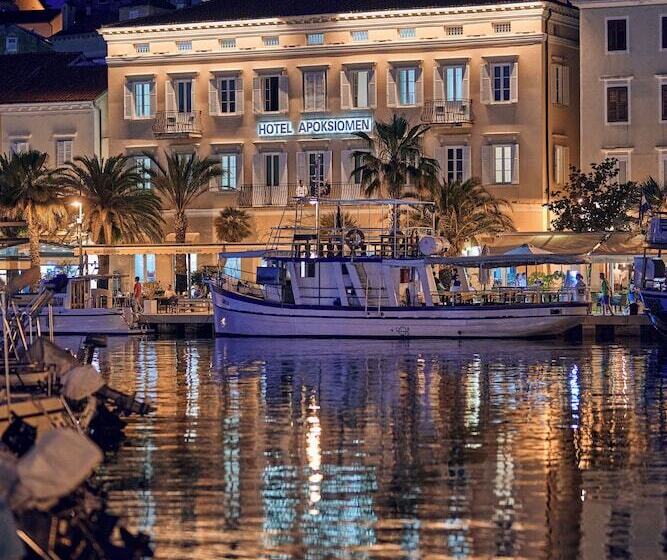 Отель Apoksiomen