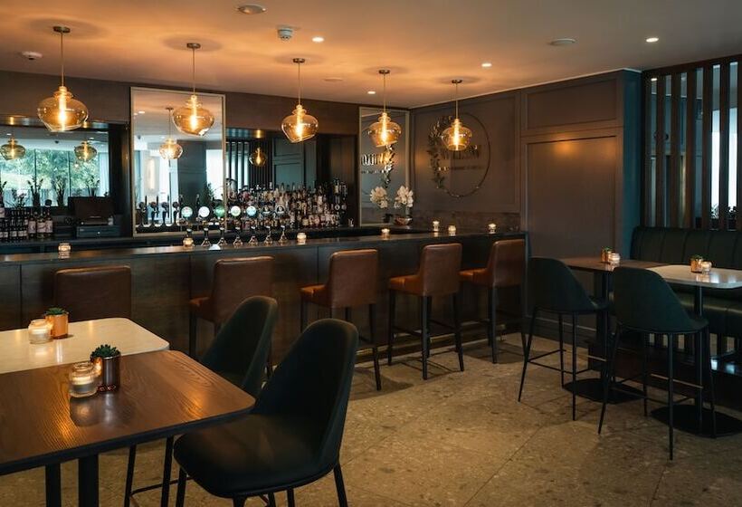 Aspect Hotel Park West