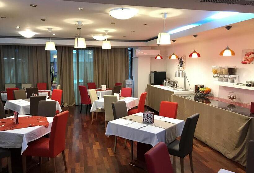 Atrium Hotel Bucharest City Center