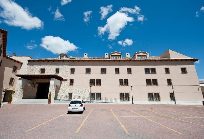 Azz Peñafiel Las Claras Hotel & Spa