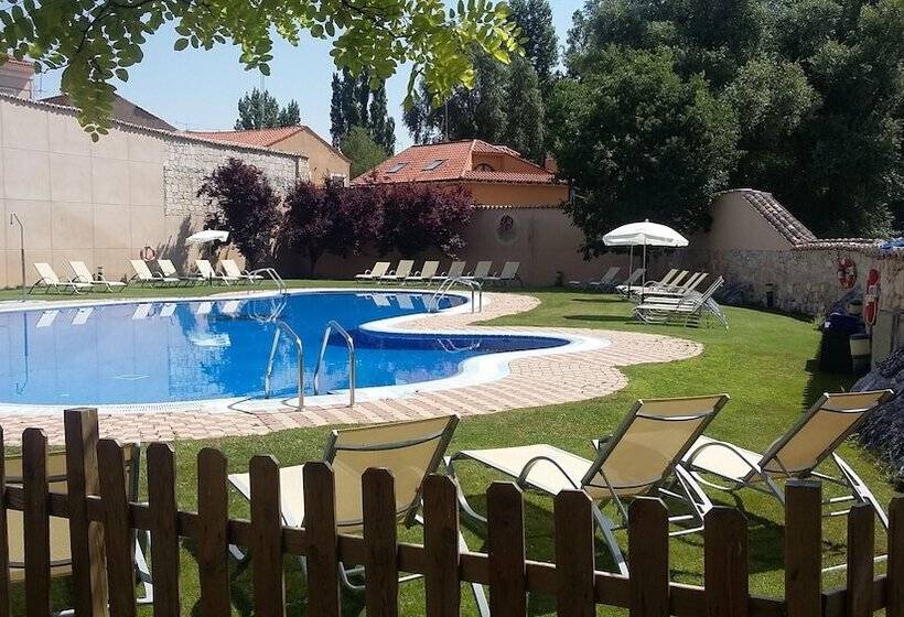 Azz Peñafiel Las Claras Hotel & Spa