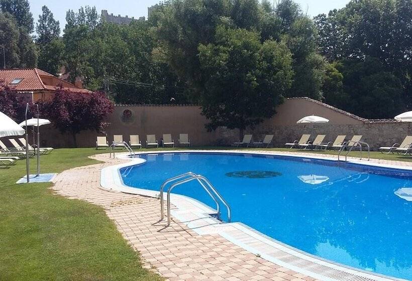 Azz Peñafiel Las Claras Hotel & Spa