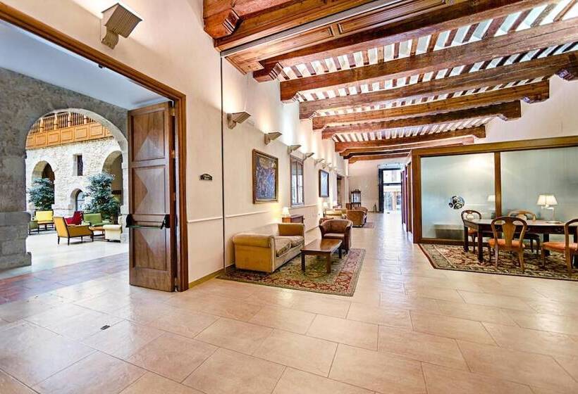 Azz Peñafiel Las Claras Hotel & Spa