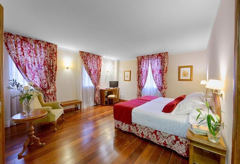 Azz Peñafiel Las Claras Hotel & Spa