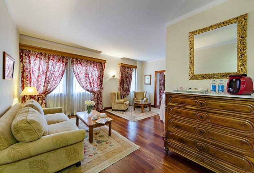 Azz Peñafiel Las Claras Hotel & Spa