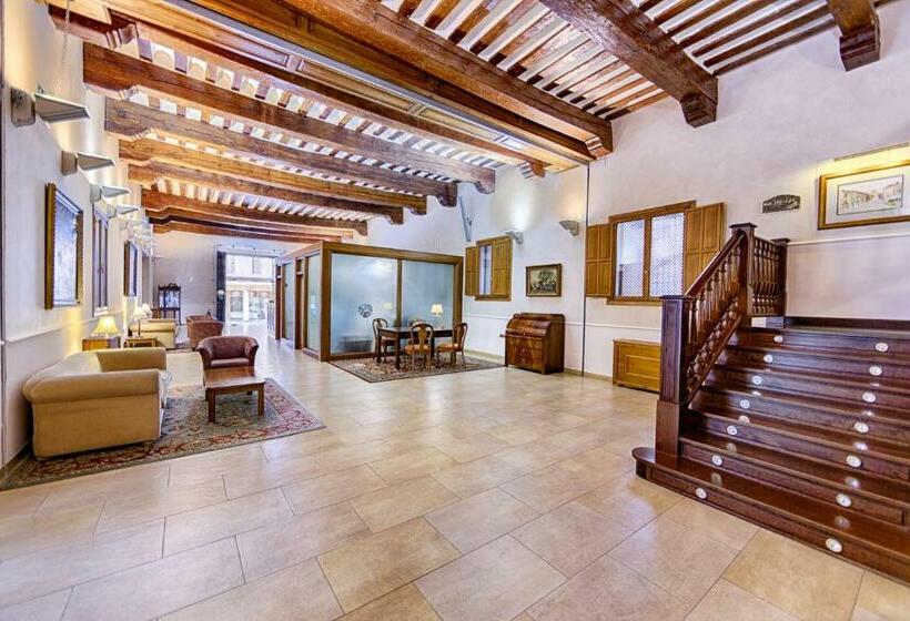 Azz Peñafiel Las Claras Hotel & Spa