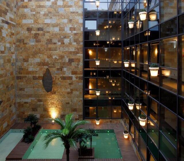 Azz Asturias Langrehotel & Spa