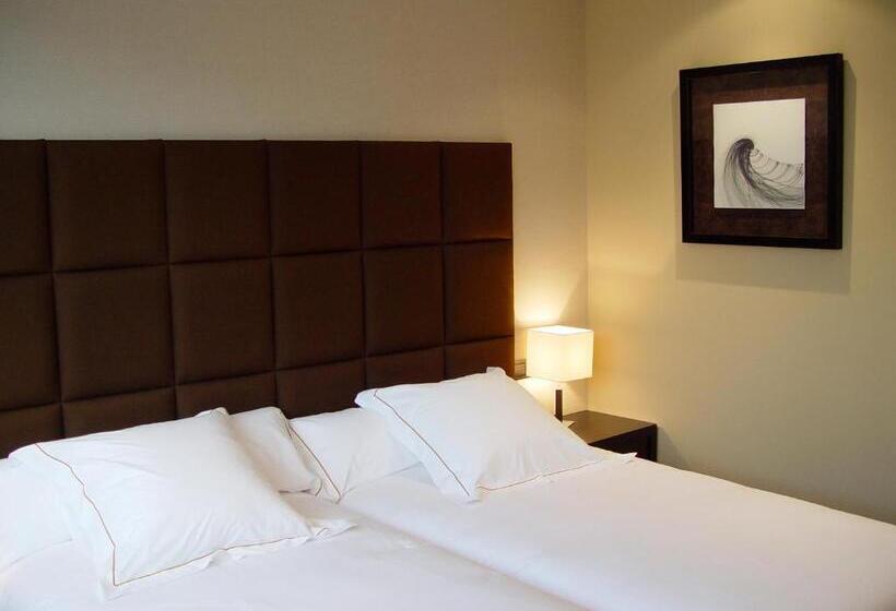 Azz Asturias Langrehotel & Spa