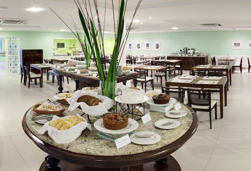 Отель Bahia Plaza