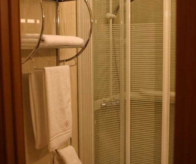 호텔 Belvedere Nevsky Business